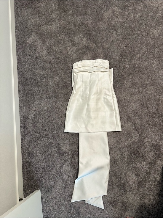 ALFRED SUNG Dresses & Skirts - Alfred Sung Bow Strapless Dress